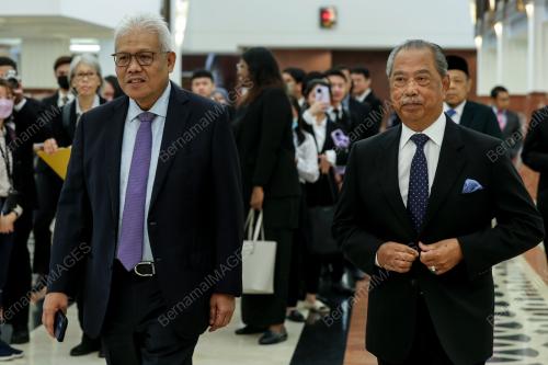 TAN SRI MUHYIDDIN YASIN