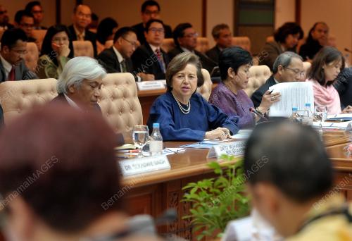 KL11_13112015_BANK_NEGARA