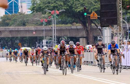 KL11_13122015_RACE