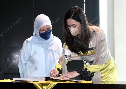 TENGKU PERMAISURI NORASHIKIN