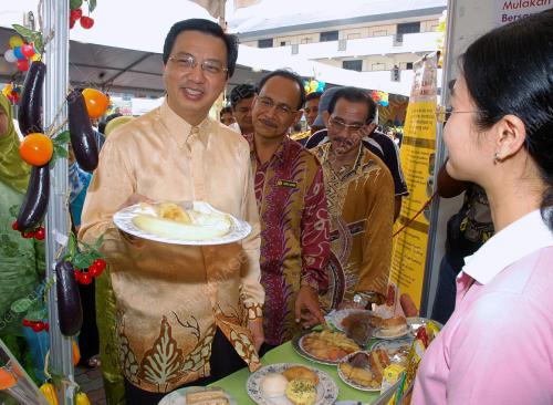 LIOW TIONG LAI