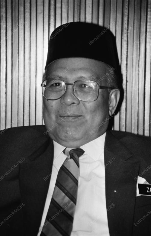 Datu Mustapha angkat sumpah