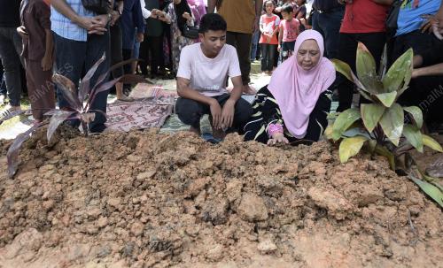 KL11_14102018_JULIA_PUSARA