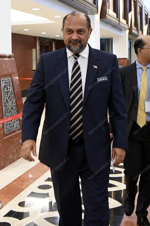 KL11_14102019_PARLIMEN