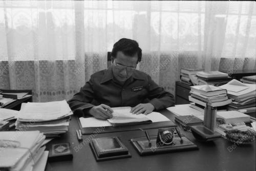 MAHATHIR