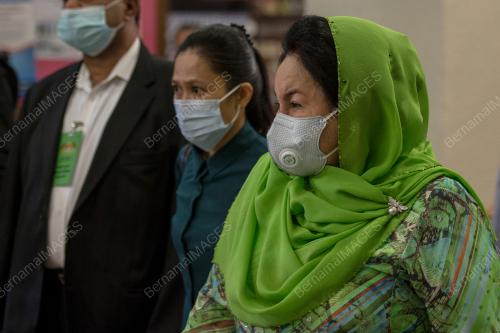DATIN SERI ROSMAH MANSOR