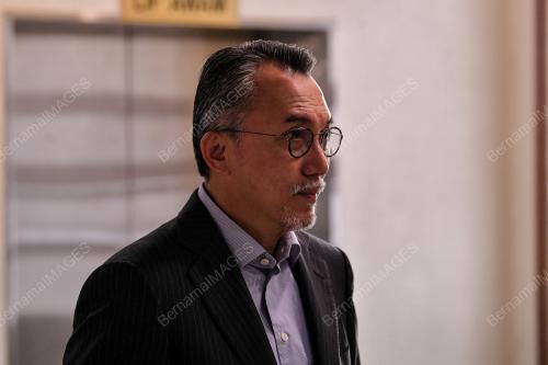 TAN SRI ISMEE ISMAIL