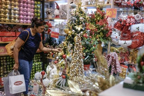 TINJAUAN PERSIAPAN HARI NATAL