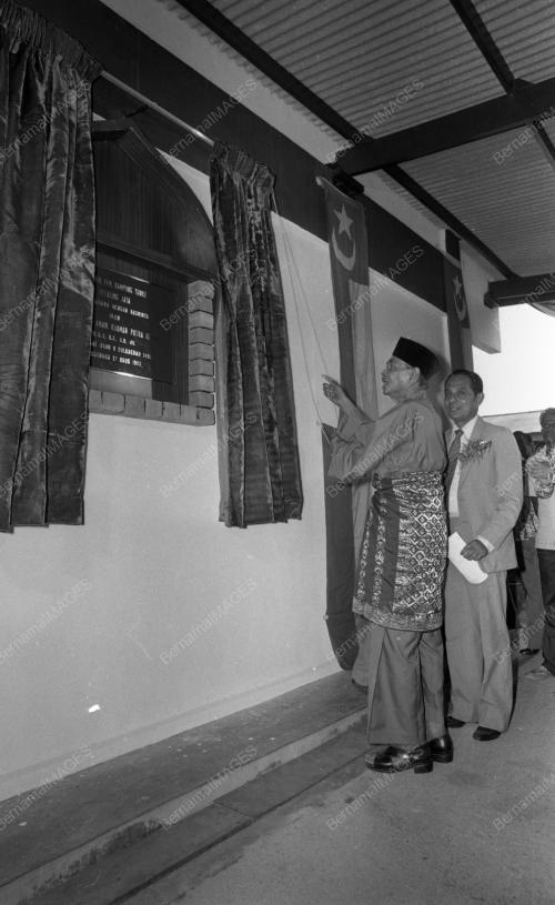 KL11_16012015_SEKOLAH_TUNGKU