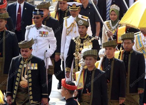 TUANKU MIZAN ZAINAL ABIDIN