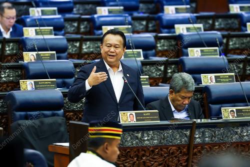 DATUK SERI ALEXANDER NANTA LINGGI