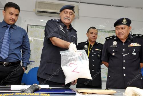 KL11_16082013_POLIS