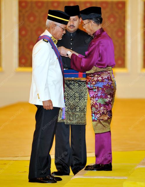 KL11_16102012_AGONG_DARJAH