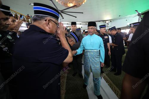 AL-SULTAN ABDULLAH RI'AYATUDDIN AL-MUSTAFA BILLAH SHAH 