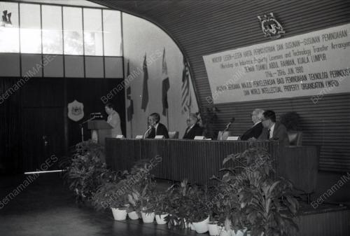 DATUK AMAR DR ONG KEE HUI