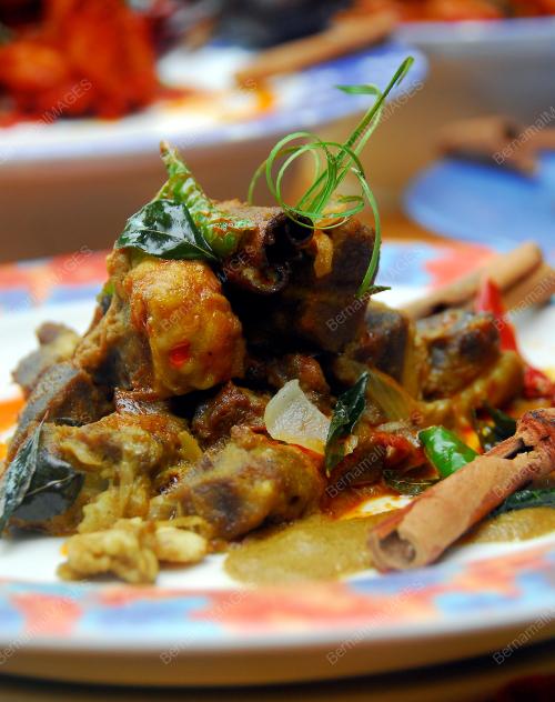 KAMBING MASAK KURMA