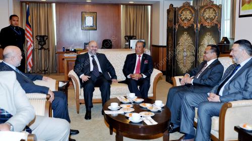 KL11_18062012_TPM_AL_QUDS