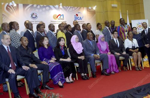 KL11_18082015_PERDAGANGAN