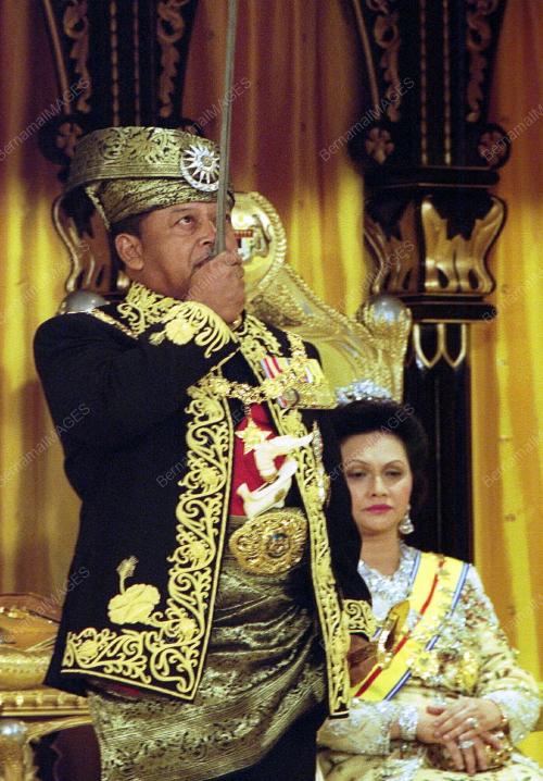 KL11_19022016_AGONG_TABAL