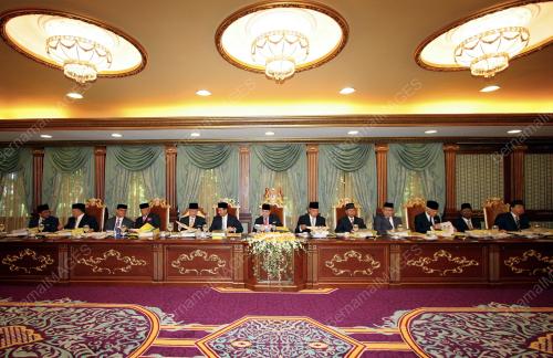 MAJLIS MESYUARAT RAJA-RAJA KE-216