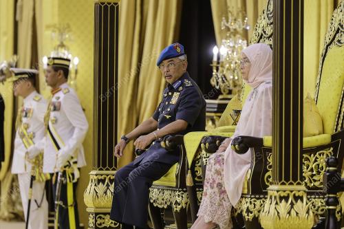 AL-SULTAN ABDULLAH RI'AYATUDDIN AL-MUSTAFA BILLAH SHAH