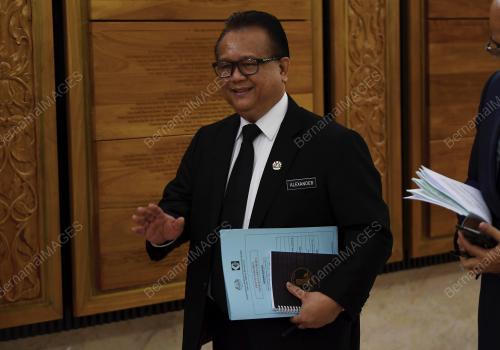 DATUK ALEXANDER NANTA LINGGI