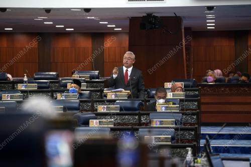 TAN SRI NOH OMAR