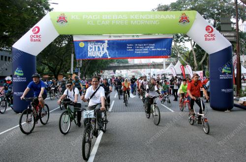 KL11_20082017_FLORA_HUNT