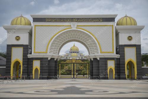 KL11_20082021_PINTU_ISTANA