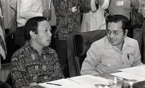 UMNO