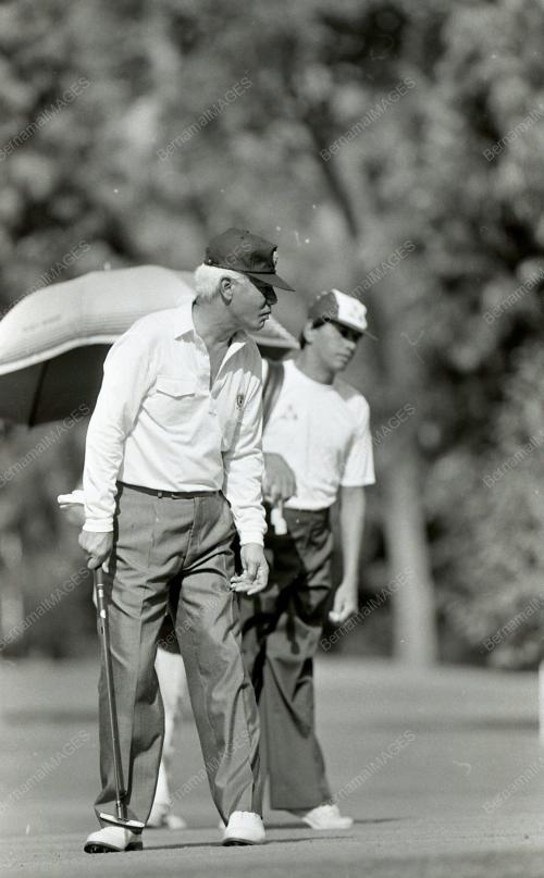 KL11_210390_GOLF