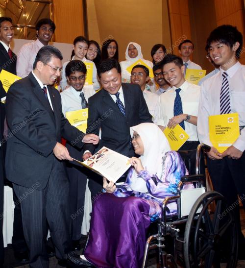 DATUK SAIFUDDIN ABDULLAH