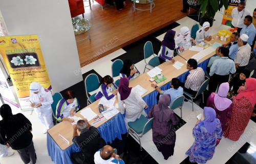 PETUGAS BERNAMA