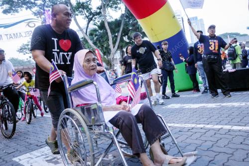 KL11_21082016_KAYUH