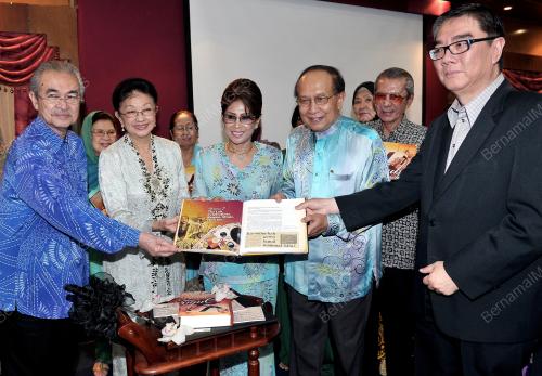 KL11_21102012_RAIS