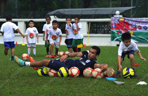 KL11_21112014_CSR