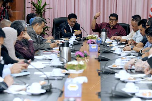 KL11_21112017_UMNO_BN201711201958