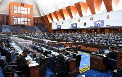 PERSIDANGAN PARLIMEN PENGGAL KETIGA