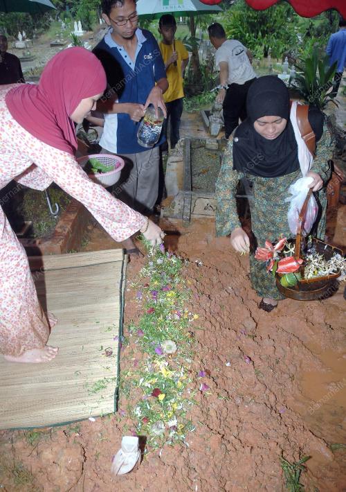 PELAJAR MALAYSIA MATI DI BANDUNG