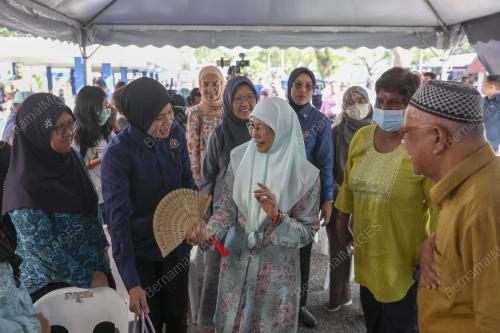 DATUK DR ZALIHA MUSTAFA