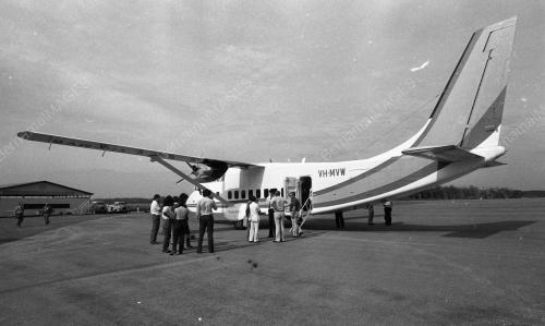 KL11_23022015_PESAWAT_BARU