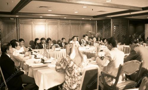KL11_230390_JEPUN