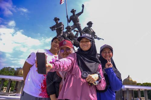 KL11_23032026_WARGA_KOTA