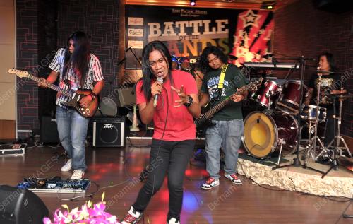 BATTLE OF THE BAND
