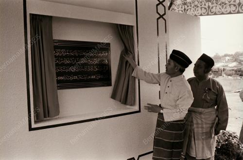 DATUK ABDUL TAIB MAHMUD
