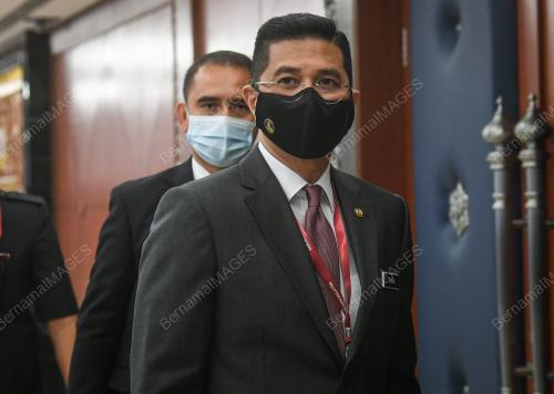 PERSIDANGAN PARLIMEN PENGGAL KETIGA
