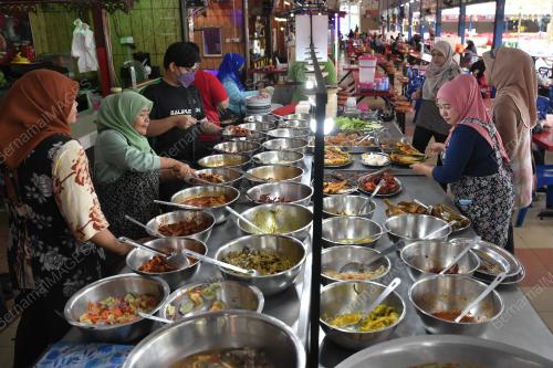 PENGUSAHA GERAI DAN RESTORAN NAIKKAN HARGA