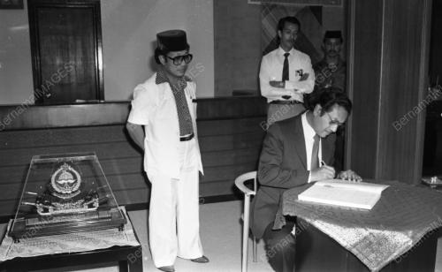 PERDANA MENTERI DI BRUNEI
