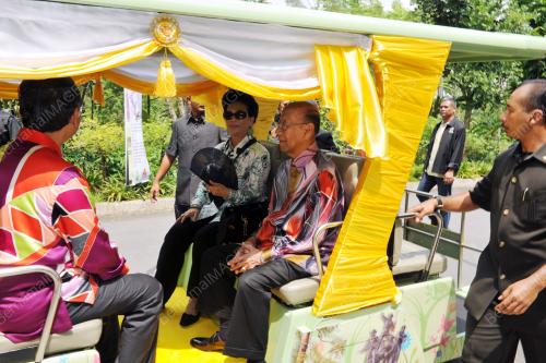 KL11_24032012_AGONG