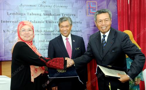 KL11_24042012_ZAHID_MOU